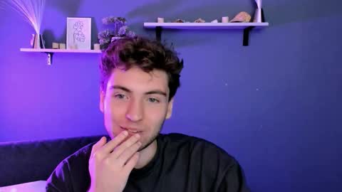 Freddy online show from 12/18/25, 08:37