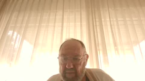 Snapshot of fredaldavid chatting on 01/25/25, 09:47 David Fredal online show from 01/25/25, 09:47