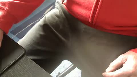 fredddy05 online show from 02/24/25, 02:58