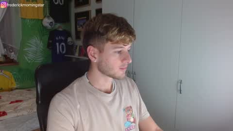 Snapshot of freddy_star chatting on 12/02/24, 08:22 Frederick Perin online show from 12/02/24, 08:22