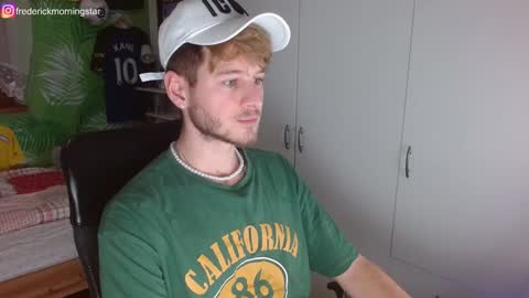 Snapshot of freddy_star chatting on 12/15/24, 08:36 Frederick Perin online show from 12/15/24, 08:36