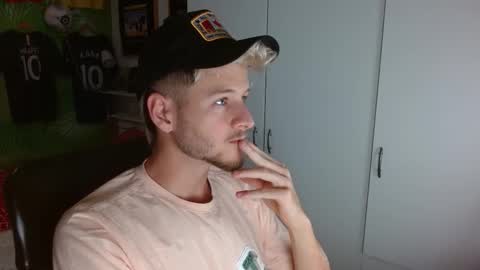 Snapshot of freddy_star chatting on 10/03/25, 11:51 Frederick Perin online show from 10/03/25, 11:51