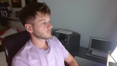 Snapshot of freddy_star chatting on 05/19/26, 02:12 Frederick Perin online show from 05/19/26, 02:12