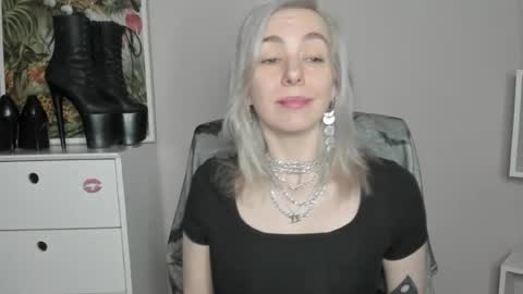 Anne online show from 06/23/26, 06:33
