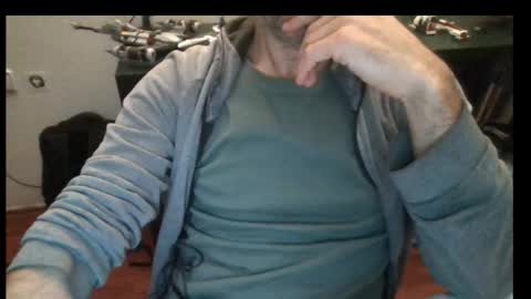 Snapshot of freebirdbruchus chatting on 03/01/26, 08:44 Freebirdbruchus online show from 03/01/26, 08:44