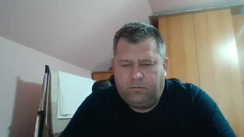 freeboy80180 online show from 12/30/24, 08:43