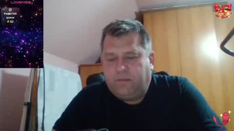 freeboy80180 online show from 02/14/25, 06:51