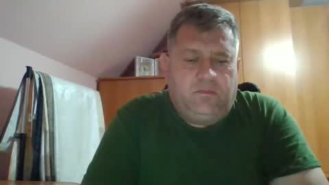 freeboy80180 online show from 09/29/25, 05:51