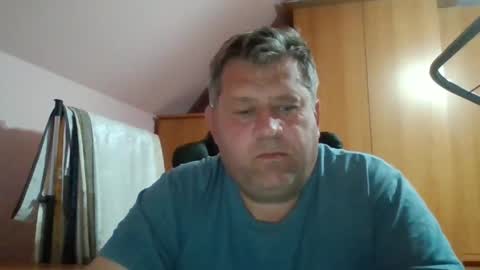 freeboy80180 online show from 10/28/25, 05:48