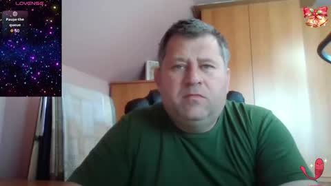 freeboy80180 online show from 12/03/25, 11:08