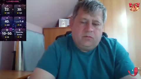 freeboy80180 online show from 03/08/26, 07:56