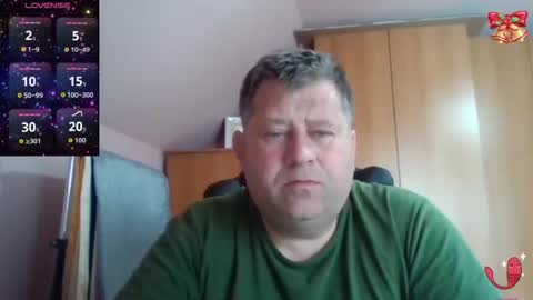 freeboy80180 online show from 03/29/26, 07:52