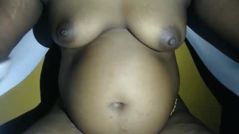 babyyo online show from 02/15/26, 03:58