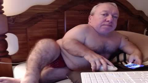 Cute Lil Man online show from 10/27/25, 03:43