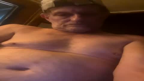 freewillie38 online show from 07/27/26, 06:04