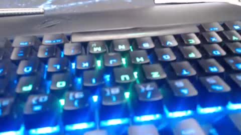 freezer357686 online show from 04/04/26, 10:57