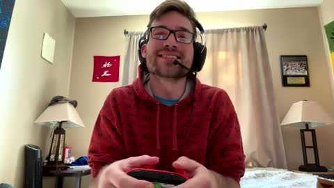 freezeskiii online show from 12/04/25, 07:22