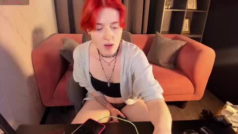 Snapshot of freirene chatting on 10/10/25, 01:43 Freirene online show from 10/10/25, 01:43