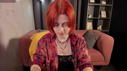 Snapshot of freirene chatting on 10/16/25, 01:45 Freirene online show from 10/16/25, 01:45