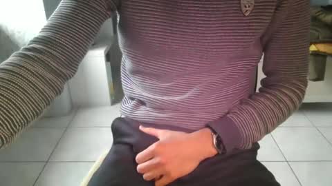 Snapshot of french_666999 chatting on 01/09/25, 12:41 French 666999 online show from 01/09/25, 12:41