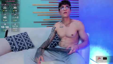 Xavier online show from 11/26/25, 07:37