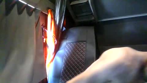 french_truck online show from 05/20/26, 02:34