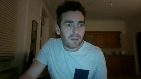 Snapshot of frenchbdmaninlondon chatting on 12/17/24, 08:43 Horny Paul online show from 12/17/24, 08:43