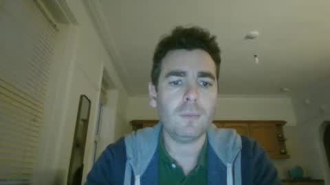 Snapshot of frenchbdmaninlondon chatting on 12/19/24, 04:24 Horny Paul online show from 12/19/24, 04:24