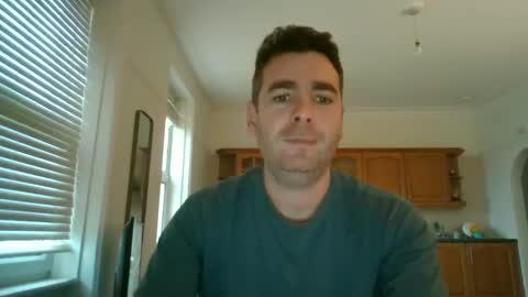 Snapshot of frenchbdmaninlondon chatting on 12/26/24, 02:48 Horny Paul online show from 12/26/24, 02:48