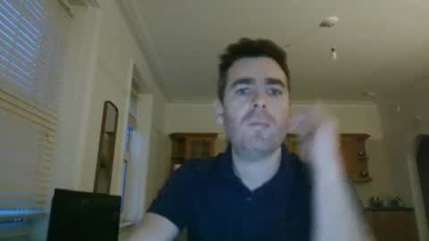 Snapshot of frenchbdmaninlondon chatting on 01/08/25, 04:22 Horny Paul online show from 01/08/25, 04:22