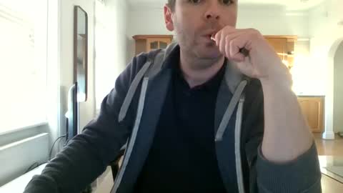 Snapshot of frenchbdmaninlondon chatting on 01/09/25, 03:23 Horny Paul online show from 01/09/25, 03:23