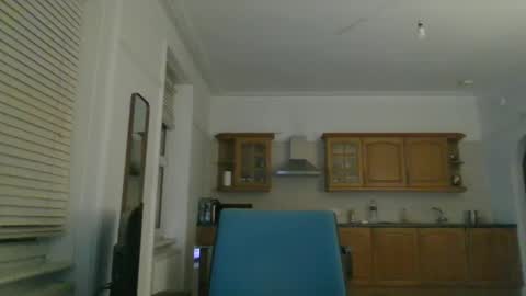 Snapshot of frenchbdmaninlondon chatting on 01/13/25, 08:58 Horny Paul online show from 01/13/25, 08:58