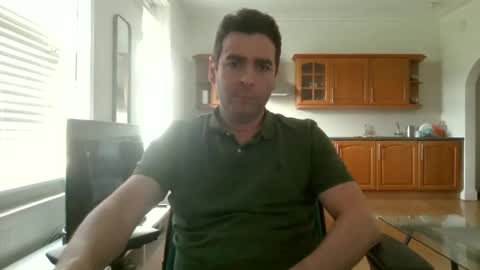 Snapshot of frenchbdmaninlondon chatting on 01/24/25, 11:59 Horny Paul online show from 01/24/25, 11:59