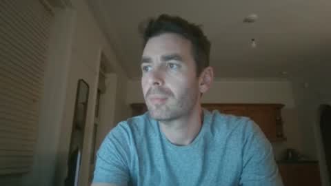 Snapshot of frenchbdmaninlondon chatting on 09/21/25, 07:59 Horny Paul online show from 09/21/25, 07:59