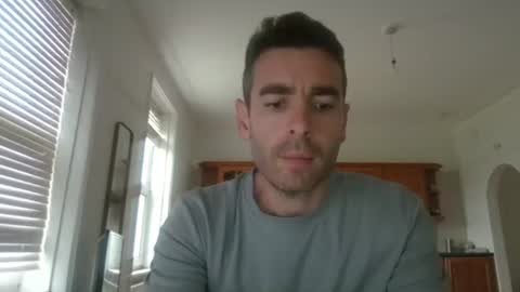 Snapshot of frenchbdmaninlondon chatting on 10/14/25, 12:17 Horny Paul online show from 10/14/25, 12:17