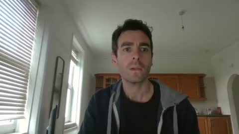 Snapshot of frenchbdmaninlondon chatting on 12/02/25, 02:12 Horny Paul online show from 12/02/25, 02:12