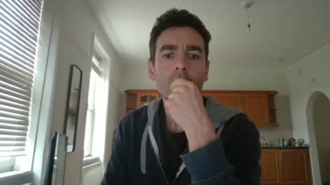 Snapshot of frenchbdmaninlondon chatting on 02/02/26, 12:37 Horny Paul online show from 02/02/26, 12:37