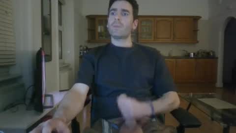 Snapshot of frenchbdmaninlondon chatting on 02/07/26, 08:34 Horny Paul online show from 02/07/26, 08:34