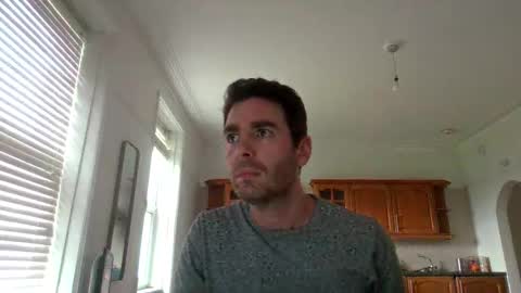 Snapshot of frenchbdmaninlondon chatting on 02/09/26, 02:21 Horny Paul online show from 02/09/26, 02:21