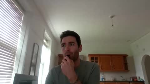 Snapshot of frenchbdmaninlondon chatting on 02/10/26, 01:15 Horny Paul online show from 02/10/26, 01:15