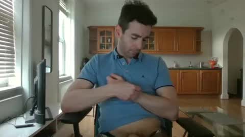 Snapshot of frenchbdmaninlondon chatting on 03/01/26, 04:09 Horny Paul online show from 03/01/26, 04:09