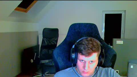 Snapshot of frenchfrieswithmayo chatting on 09/25/25, 06:33 French fries online show from 09/25/25, 06:33