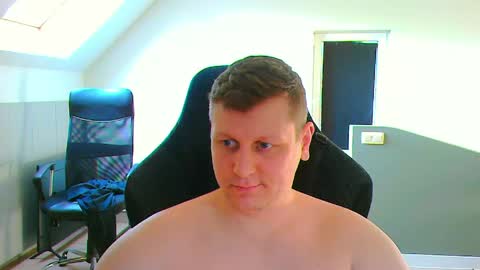 French fries online show from 04/21/26, 04:56