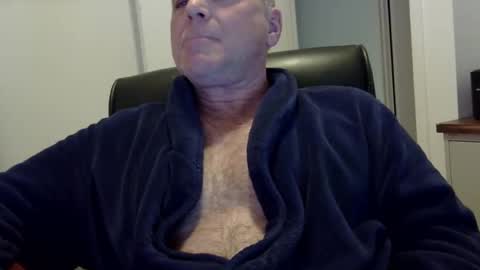 Snapshot of frenchrickdaddy chatting on 02/09/25, 03:22 Rick online show from 02/09/25, 03:22