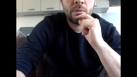 Snapshot of frenchy_from_paris chatting on 03/15/26, 01:50 frenchy_from_paris online show from 03/15/26, 01:50