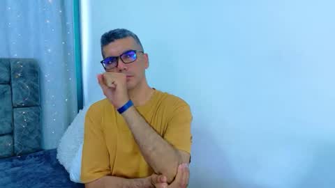 frepocolle online show from 04/19/26, 06:10