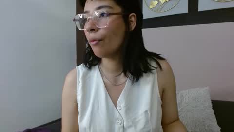 fresaanix online show from 09/27/25, 11:26