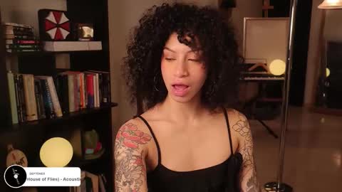 Vale online show from 03/25/26, 02:28