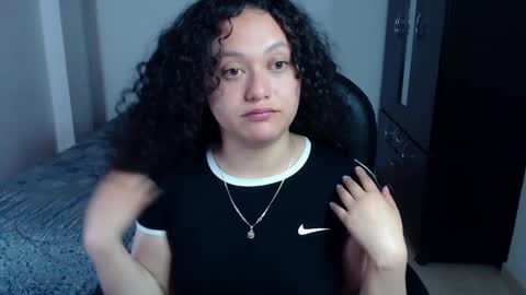 Louise  online show from 12/04/24, 05:38