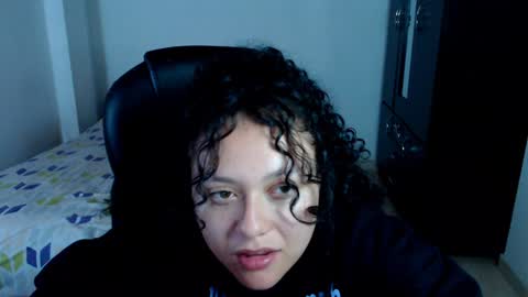 Louise  online show from 01/17/25, 05:21